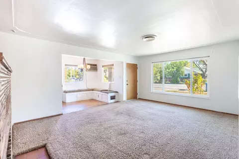 2786 Larkspur Ln, Redding, CA 96002 photo 5
