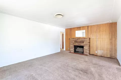 2786 Larkspur Ln, Redding, CA 96002 photo 4
