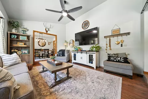 Living - 3401 Toro Way, Redding, CA 96002 photo 1 of 3