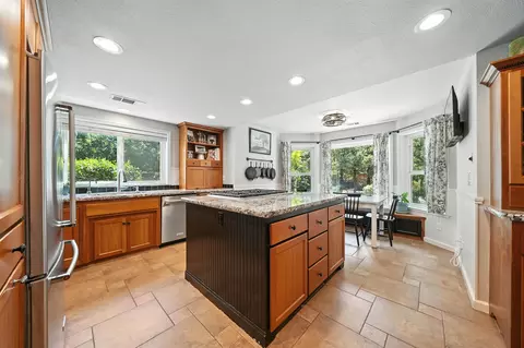 Kitchen - 3401 Toro Way, Redding, CA 96002 photo 4 of 4