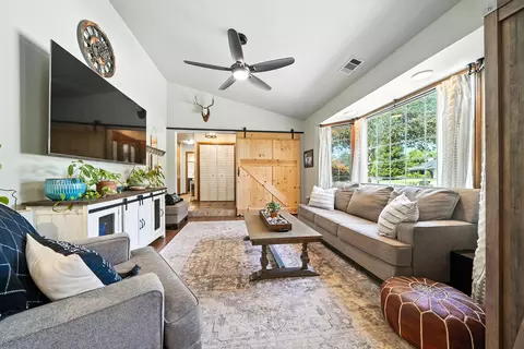 Living - 3401 Toro Way, Redding, CA 96002 photo 2 of 3