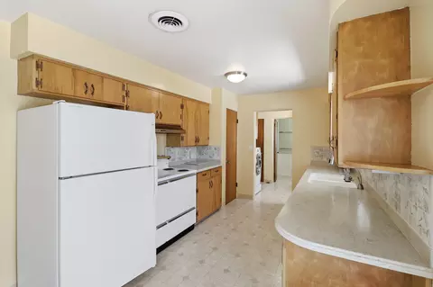 Kitchen - 5803 Sierra Dr, Redding, CA 96003 photo 2 of 4