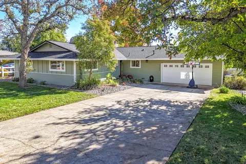 Exterior - 3195 Forest Hills Dr, Redding, CA 96002 photo 34 of 34