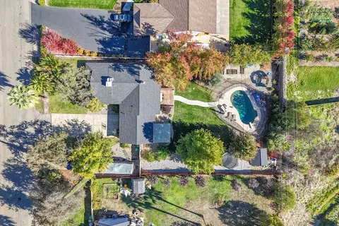 View/Area - 3195 Forest Hills Dr, Redding, CA 96002 photo 6 of 6