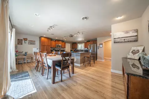 Dining - 3195 Forest Hills Dr, Redding, CA 96002 photo 1 of 4