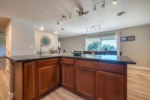 Kitchen - 3195 Forest Hills Dr, Redding, CA 96002 photo 6 of 7