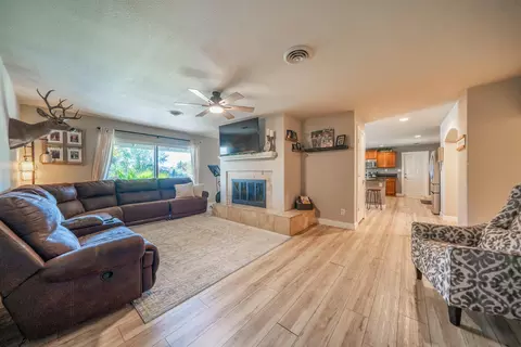 Other - 3195 Forest Hills Dr, Redding, CA 96002 photo 2 of 10