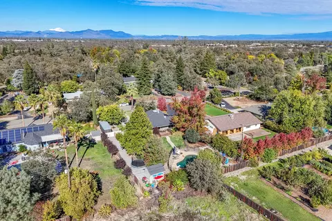 View/Area - 3195 Forest Hills Dr, Redding, CA 96002 photo 2 of 6