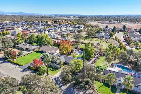 View/Area - 3195 Forest Hills Dr, Redding, CA 96002 photo 1 of 6