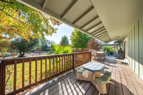 Exterior - 3195 Forest Hills Dr, Redding, CA 96002 photo 4 of 34