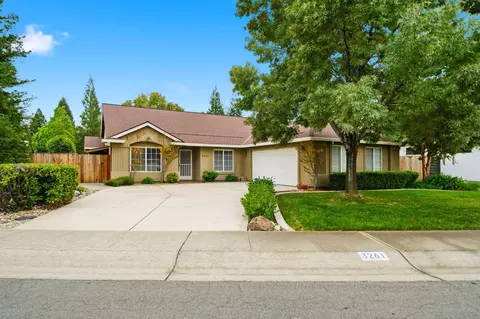 Exterior - 3261 Misty Glen Dr, Redding, CA 96001 photo 2 of 14