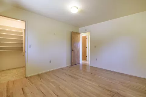 Bedroom - 7035 Riverside Dr, Redding, CA 96001 photo 4 of 5