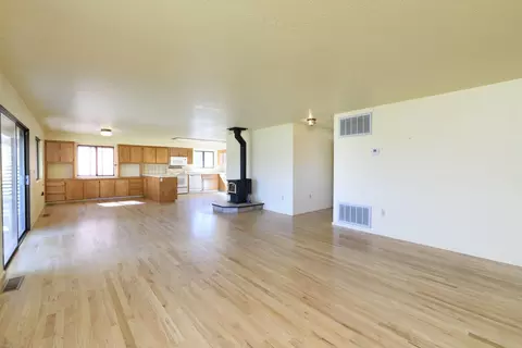 Living - 7035 Riverside Dr, Redding, CA 96001 photo 3 of 3