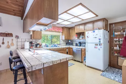21078 View Lake Dr, Redding, CA 96003 photo 6