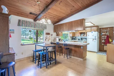 21078 View Lake Dr, Redding, CA 96003 photo 7