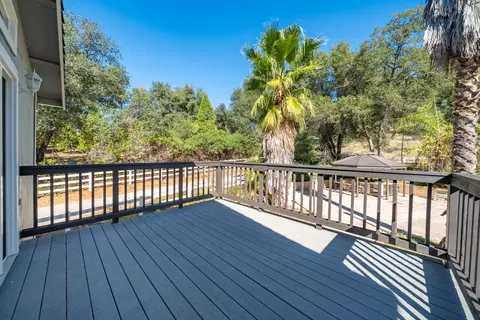 Exterior - 19707 Copper Canyon Rd, Redding, CA 96003 photo 6 of 26