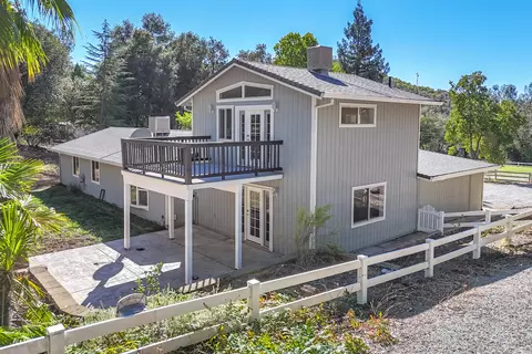 19707 Copper Canyon Rd, Redding, CA 96003