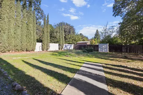 Exterior - 2872 Harlan Dr, Redding, CA 96003 photo 3 of 7