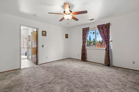 Bedroom - 2872 Harlan Dr, Redding, CA 96003 photo 6 of 6