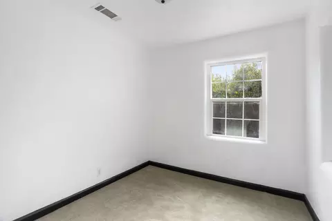 Bedroom - 2940 Anita St, Redding, CA 96001 photo 1 of 3