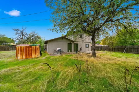 Exterior - 1450 Greenback Ln, Redding, CA 96003 photo 8 of 9