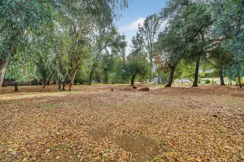 Exterior - 8500 Copper Dr, Redding, CA 96001 photo 10 of 10