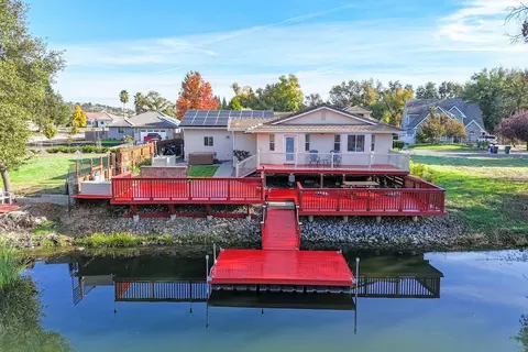 19237 Sandpiper Ln, Cottonwood, CA 96022