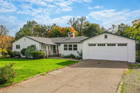 3149 Leonard St, Redding, CA 96002