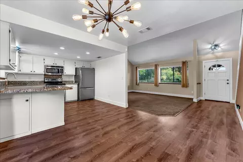 Living - 3036 Monte Bello Dr, Redding, CA 96001 photo 4 of 4