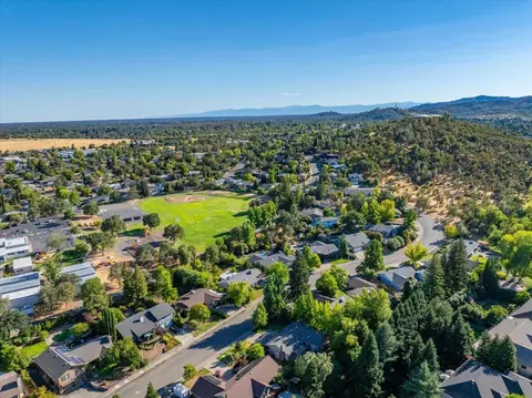 View/Area - 3036 Monte Bello Dr, Redding, CA 96001 photo 9 of 9