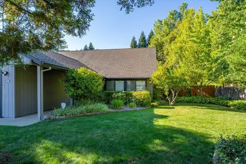 Exterior - 3036 Monte Bello Dr, Redding, CA 96001 photo 19 of 27