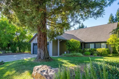 Exterior - 3036 Monte Bello Dr, Redding, CA 96001 photo 22 of 27