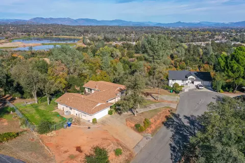 View/Area - 8818 Valley View Rd, Redding, CA 96001 photo 1 of 7