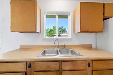 Kitchen - 102 Ventura Ave, Gerber, CA 96035 photo 3 of 4