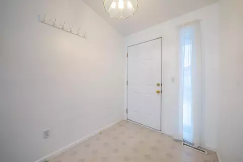 4726 Maple Trl, Redding, CA 96003 photo 9