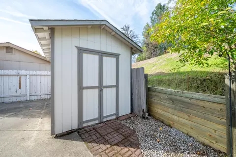 4726 Maple Trl, Redding, CA 96003 photo 44