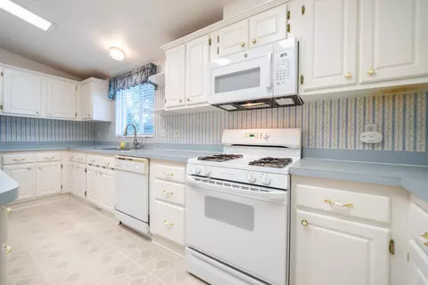 4726 Maple Trl, Redding, CA 96003 photo 19