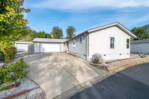 4726 Maple Trl, Redding, CA 96003 photo 4
