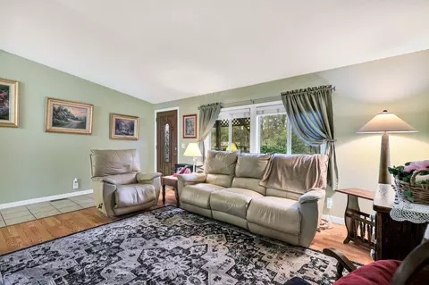 13295 Bear Mountain Rd, Redding, CA 96003 photo 9