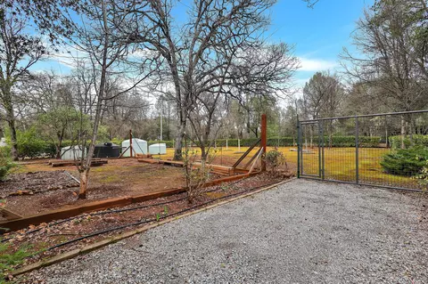 13295 Bear Mountain Rd, Redding, CA 96003 photo 31