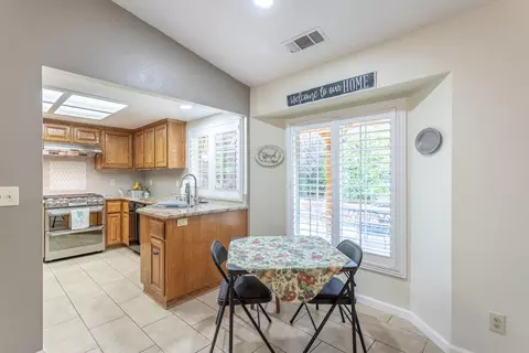 2408 Castlewood Dr, Redding, CA 96002 photo 10