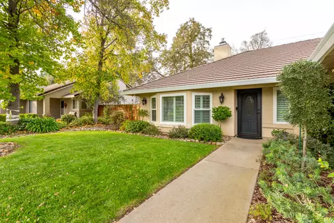 2408 Castlewood Dr, Redding, CA 96002 photo 2