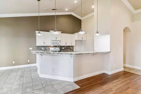 Kitchen - 1496 Oak Mesa Ln, Redding, CA 96003 photo 1 of 4