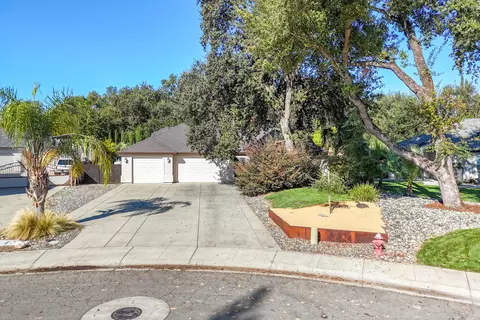 Exterior - 3200 Miramar Way, Redding, CA 96001 photo 18 of 20