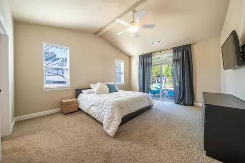 Bedroom - 3200 Miramar Way, Redding, CA 96001 photo 1 of 2