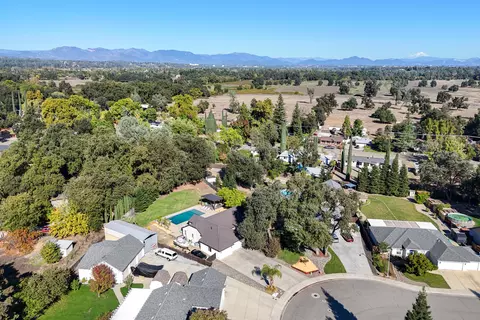 View/Area - 3200 Miramar Way, Redding, CA 96001 photo 1 of 5