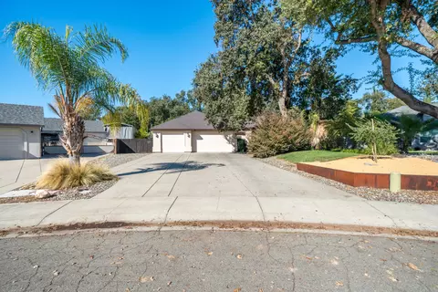 Exterior - 3200 Miramar Way, Redding, CA 96001 photo 19 of 20