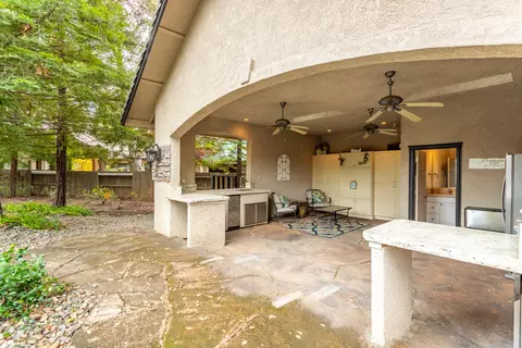 Exterior - 4836 St Charles Dr, Redding, CA 96002 photo 13 of 16