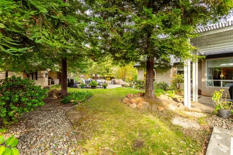 Exterior - 4836 St Charles Dr, Redding, CA 96002 photo 5 of 16