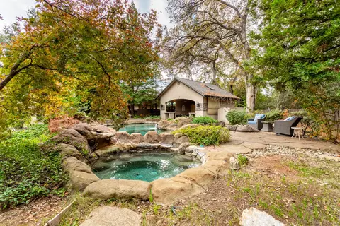 Exterior - 4836 St Charles Dr, Redding, CA 96002 photo 11 of 16
